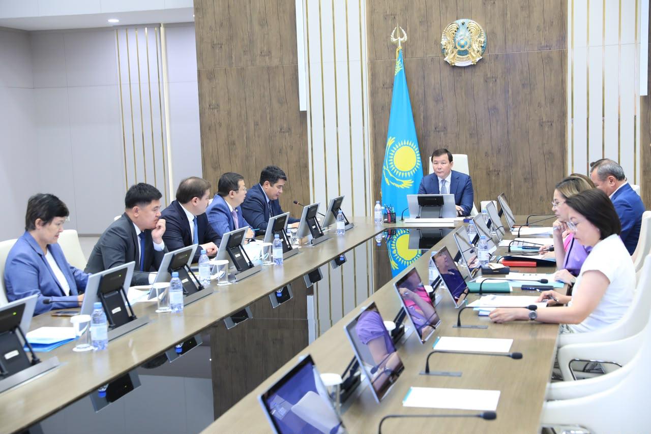 Жергілікті бюджет қаражаты есебінен медициналық кадрларды даярлауға бағытталған гранттардың иегерлері анықталды