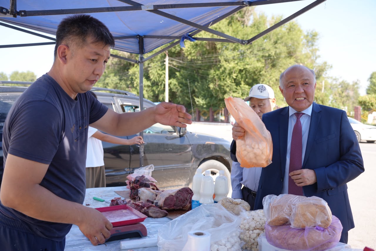 Мойынқұмда ауыл шаруашылығы және мектеп тауарларының жәрмеңкесі өтті