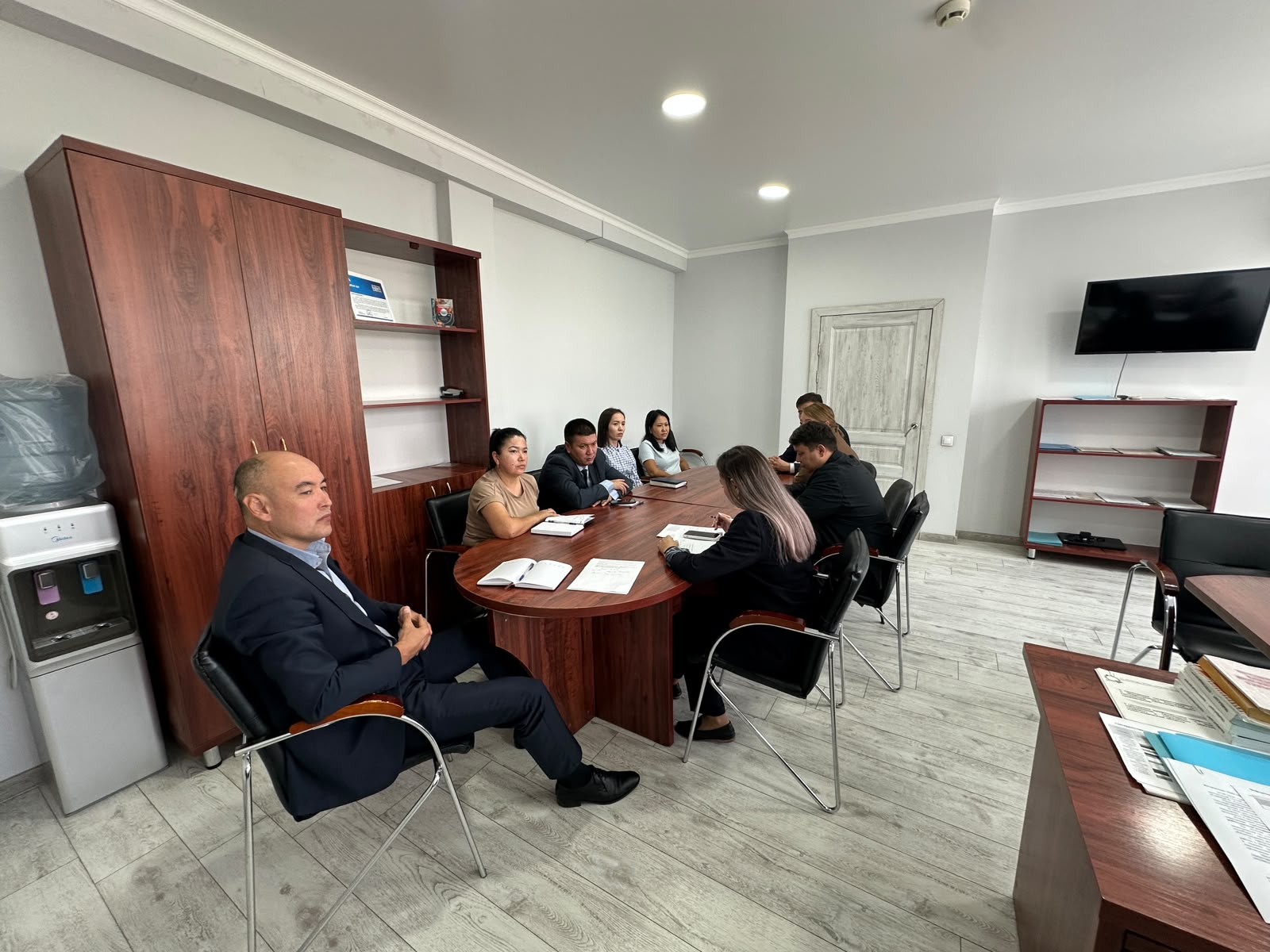 Мемлекеттік қызмет саласындағы заңнамаға енгізілген өзгерістер бойынша түсіндіру жұмыстары
