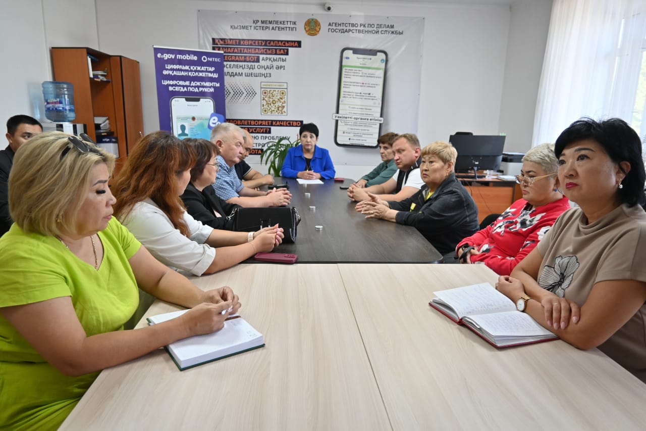 Аудан әкімінің орынбасары кәмелетке толмағандардың істері және олардың құқықтарын қорғау бойынша отырыс өткізді