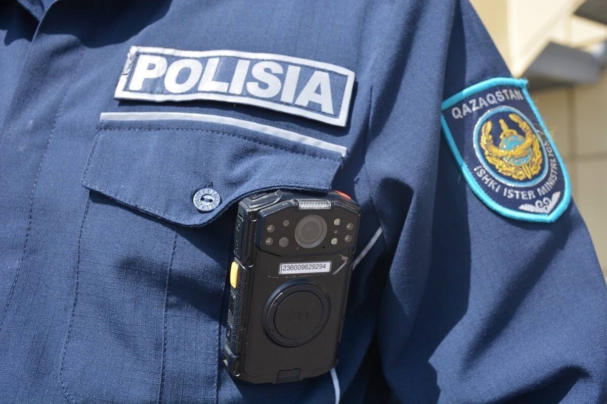 Похитил клиентскую базу и обещал выигрыш iPhone: полицейские установили подозреваемого в серии мошенничеств