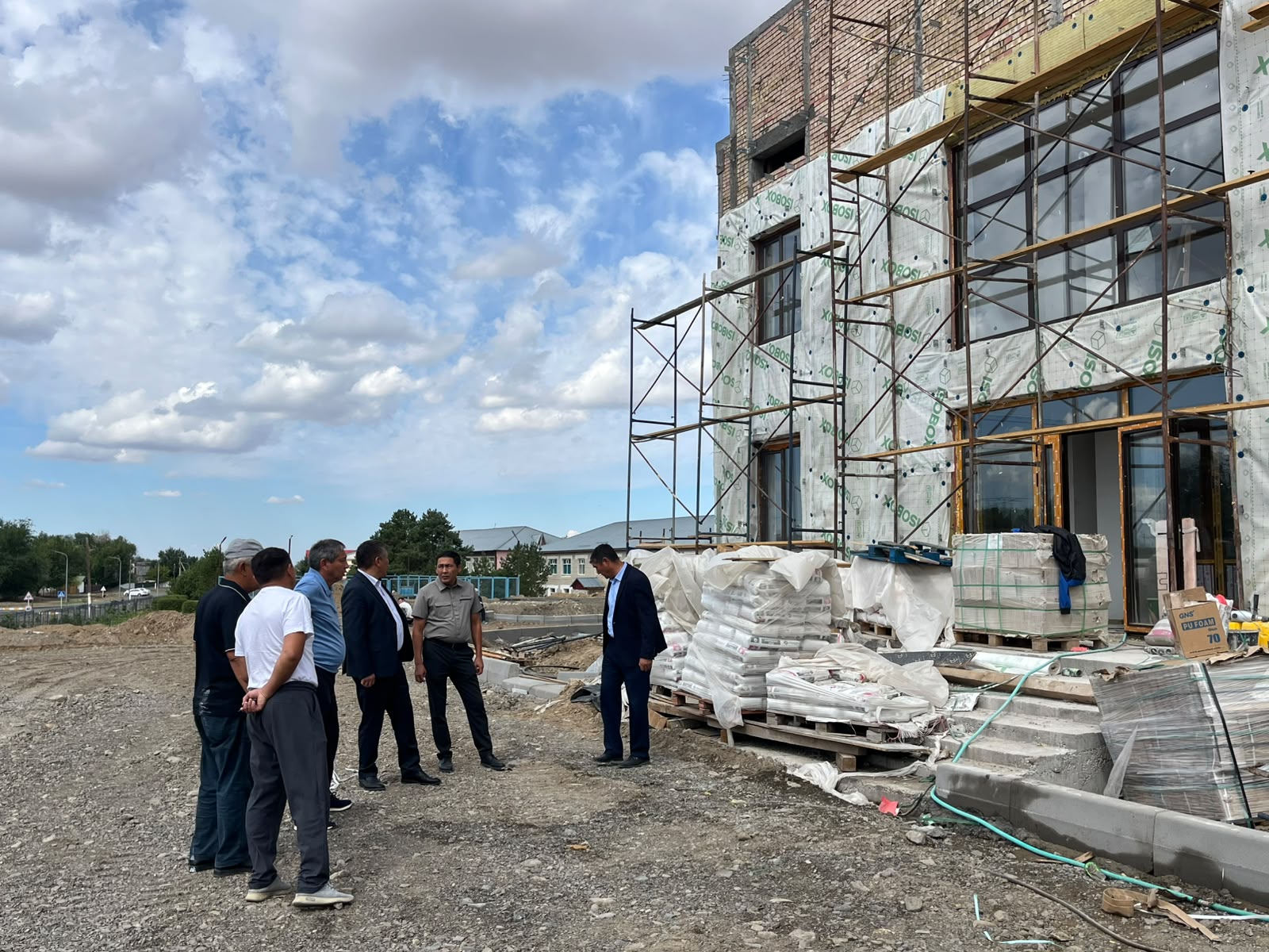 Жұмахан Балапанова және Көлбай ауылдарында мәдениет үйлерінің құрылысы жүріп жатыр