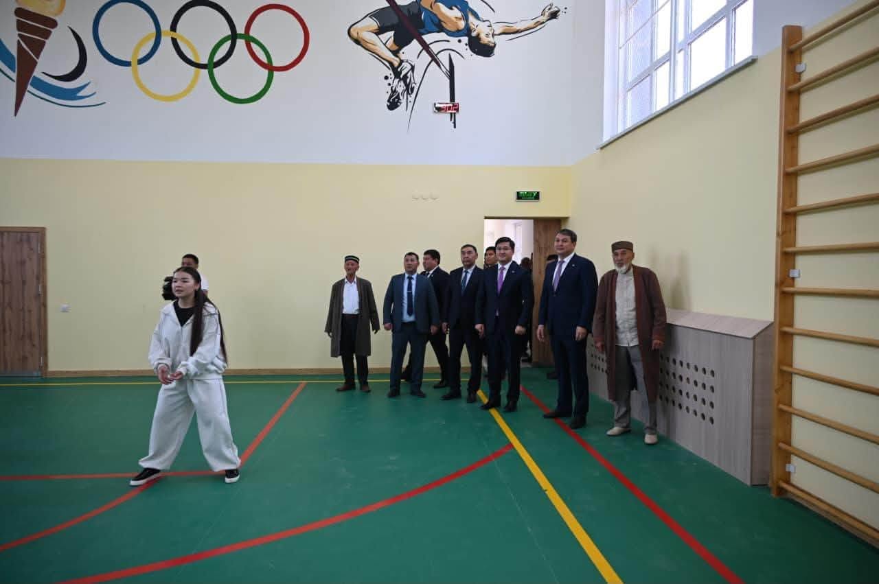 ТУРКЕСТАН: В ДЕНЬ ЗНАНИЙ В ЖЕТЫСАЕ ВВЕДЕНА В ЭКСПЛУАТАЦИЮ НОВАЯ ШКОЛА