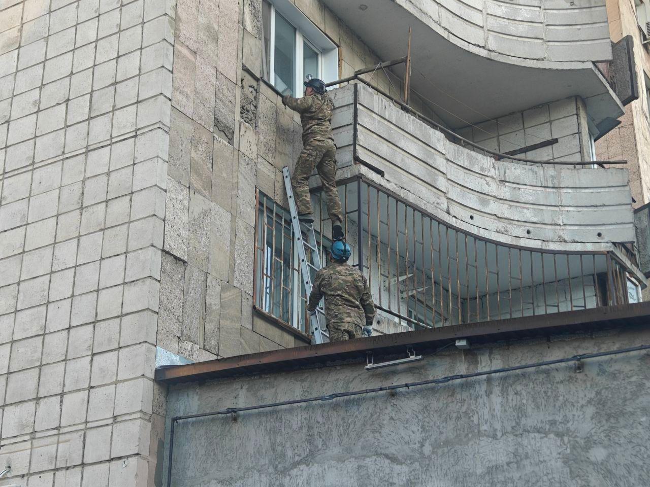 Помощь спасателей понадобилась пожилой женщине в Павлодаре