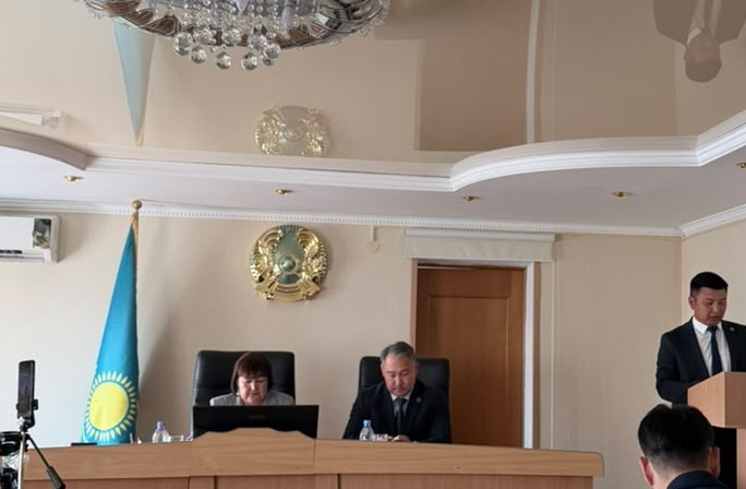 Состоялся заседание очередной пятнадцатой сессии районного маслихата восьмого созыва