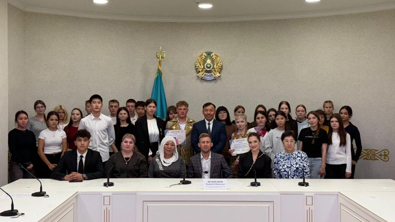 В Кокшетау обсудили роль государственного языка в укреплении общественного согласия