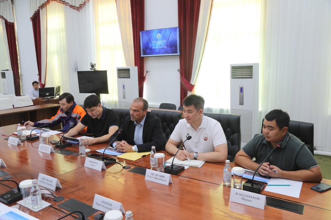 Аралда жаңа күн электр станциясының құрылысы жүргізілуде