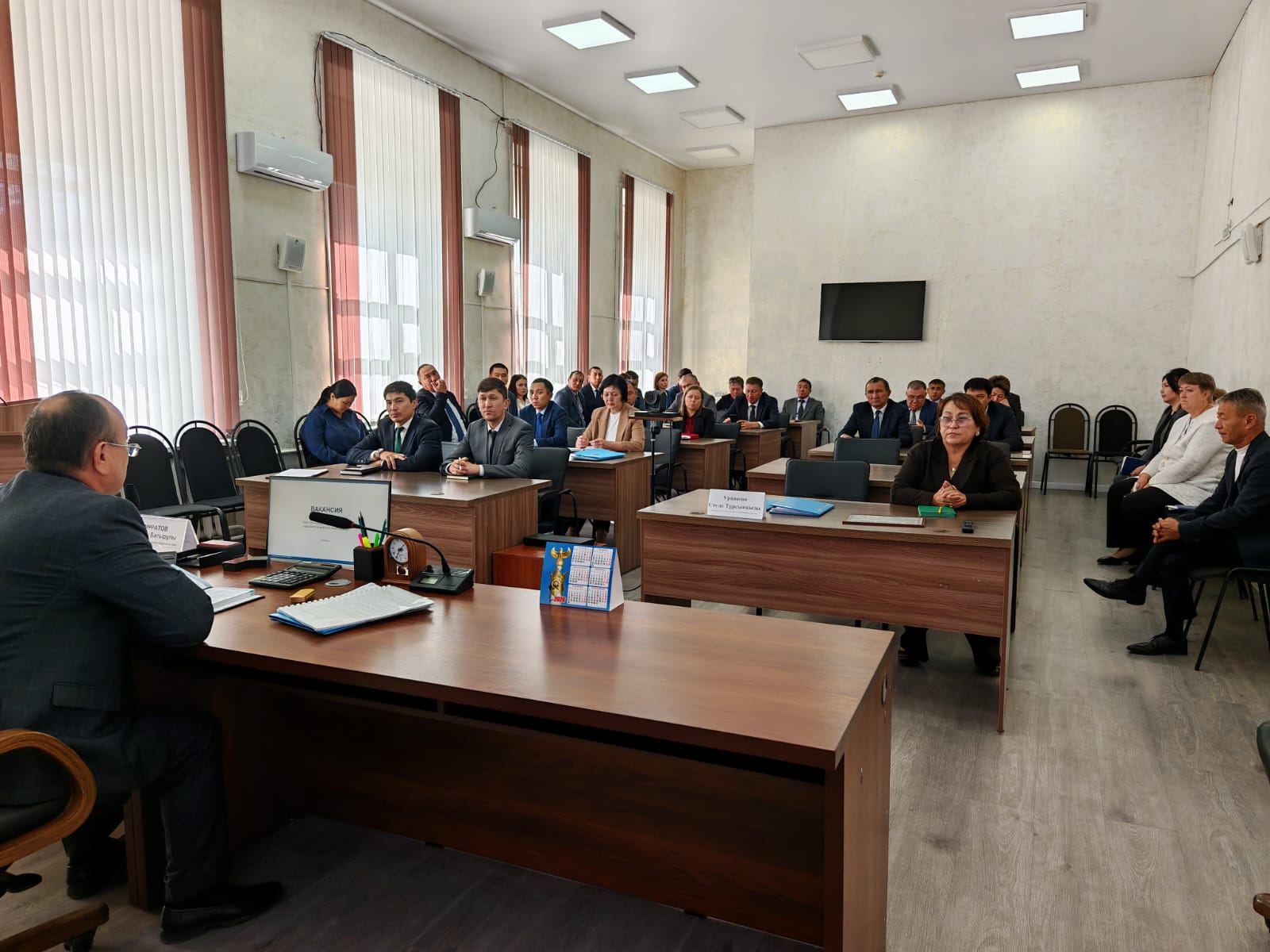 Вопросы этики государственного служащего