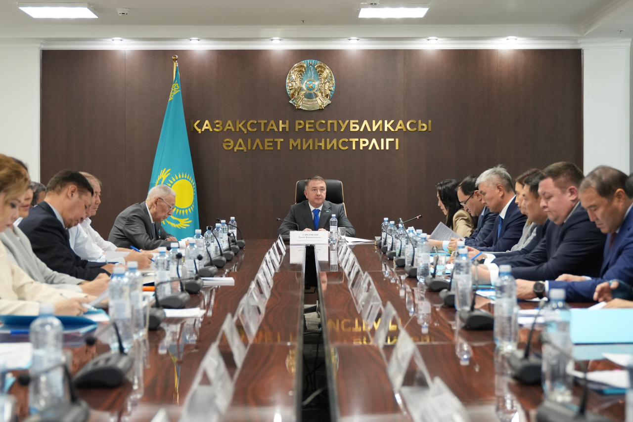 Әділет министрлігінде жаңа Қылмыстық және Қылмыстық-процестік кодекстерді әзірлеу мәселелері талқыланды